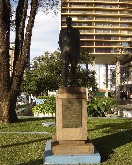 Praça Bento de Abreu, em Marília